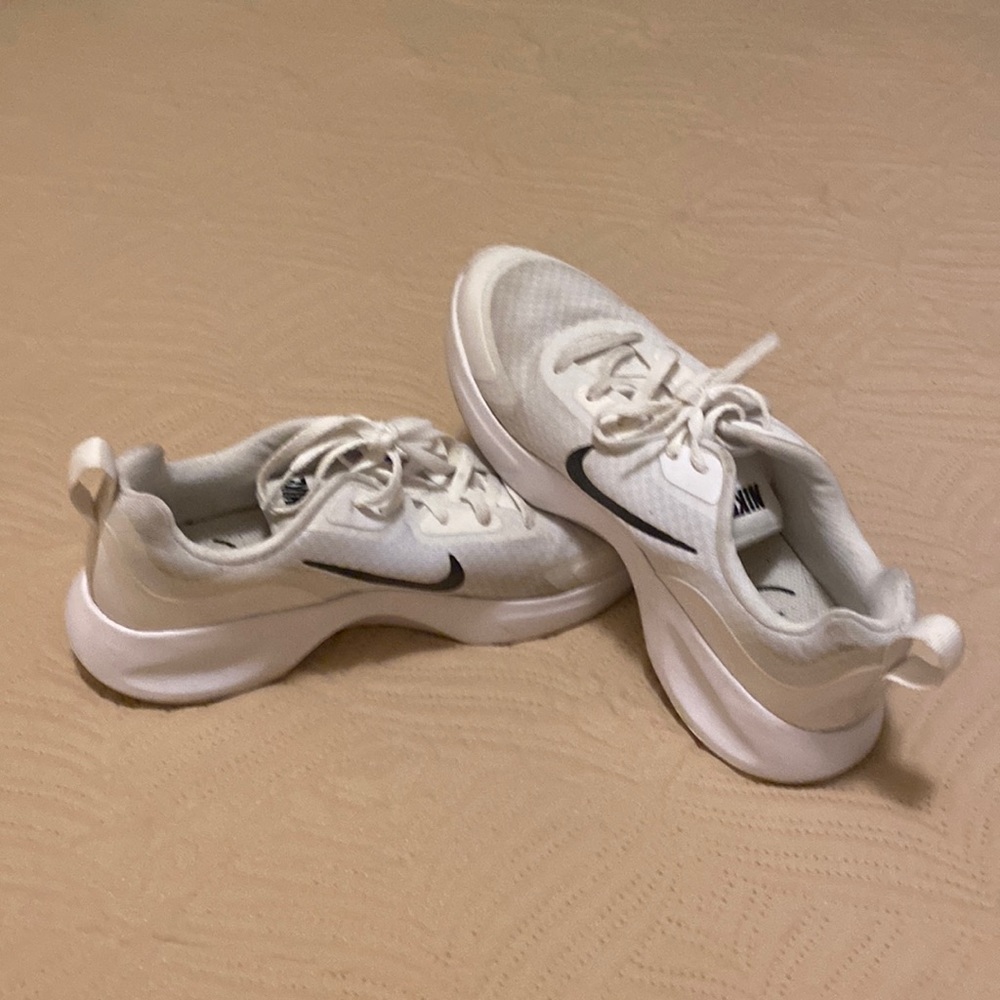 Nike Womens running shoes
